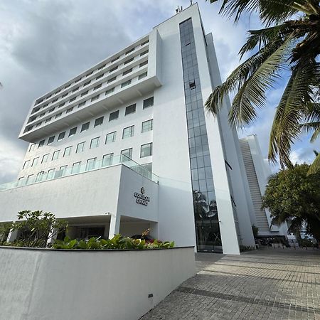Gokulam Grand Kozhikode Otel Dış mekan fotoğraf