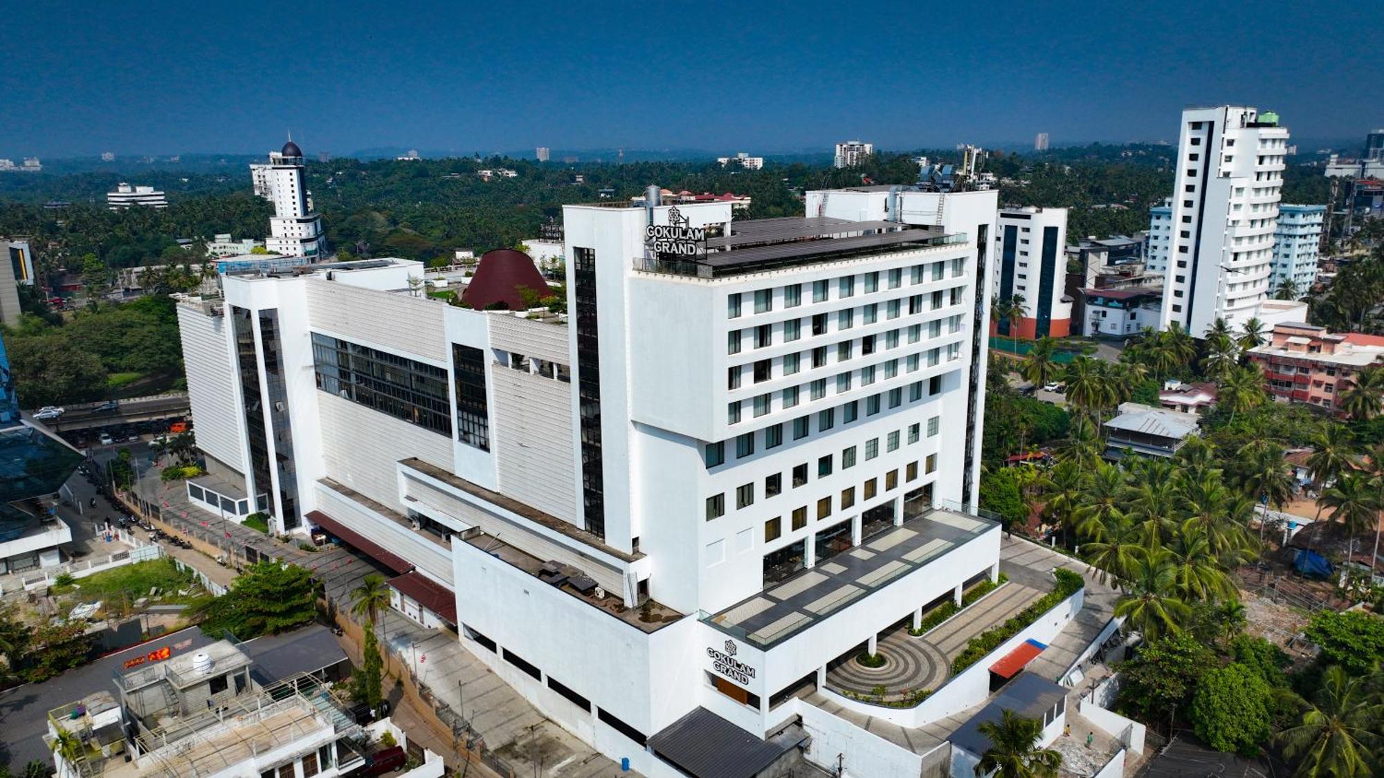 Gokulam Grand Kozhikode Otel Dış mekan fotoğraf